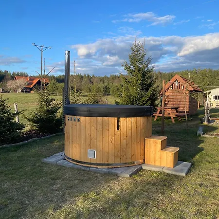 Wczasy Pod Sosnami Z Kominkiem Vakantiehuis *