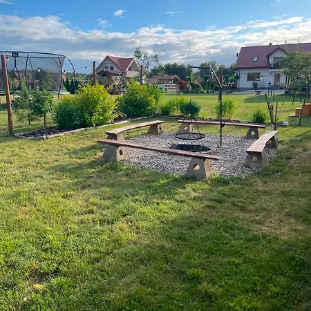 Vakantiehuis Wczasy Pod Sosnami Z Kominkiem Krutyń